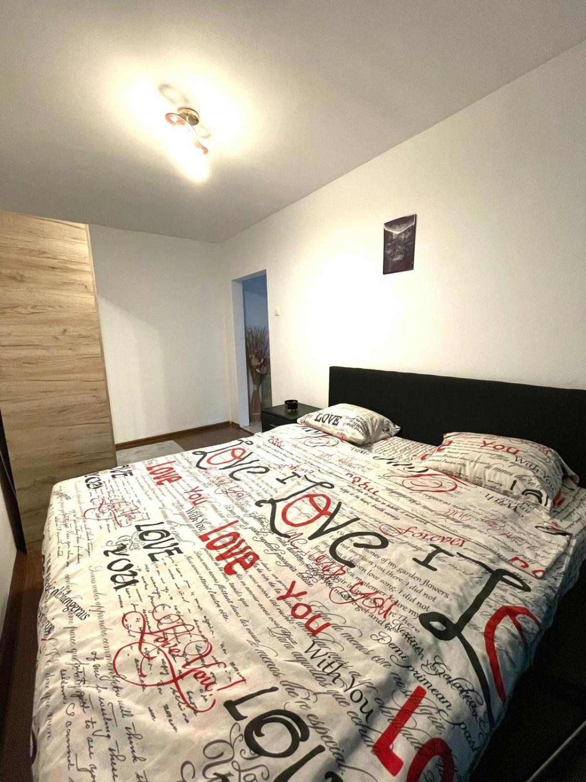 Apartament Inu Оршова Экстерьер фото